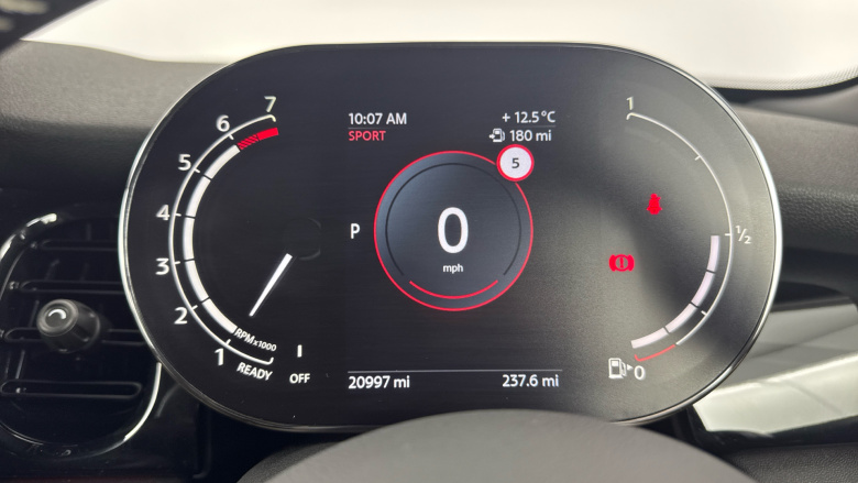 MINI Hatchback 1.5 Cooper Sport Premium 3dr Auto Petrol Hatchback